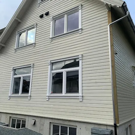 Modern 203